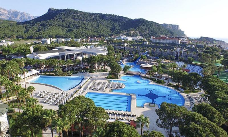 Alva Donna World Palace 5* территория