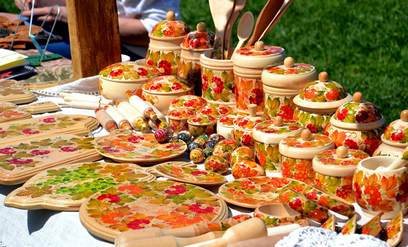 Ярмарка в музее национальной архитектуры и быта Пирогово