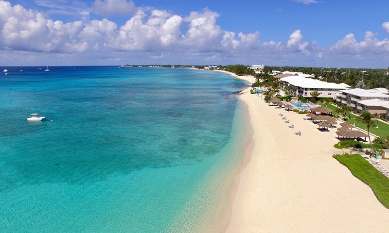 Пляж Seven Mile Beach