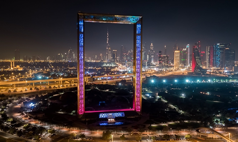 Здание Dubai Frame