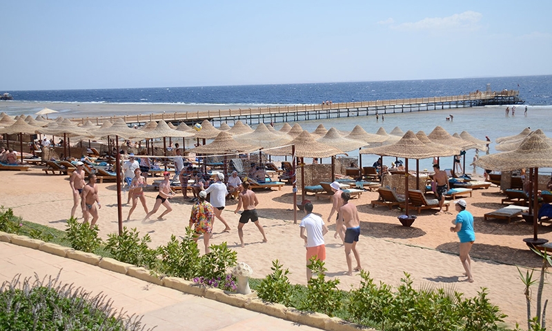 Пляж в Rehana Royal Beach Resort & Spa