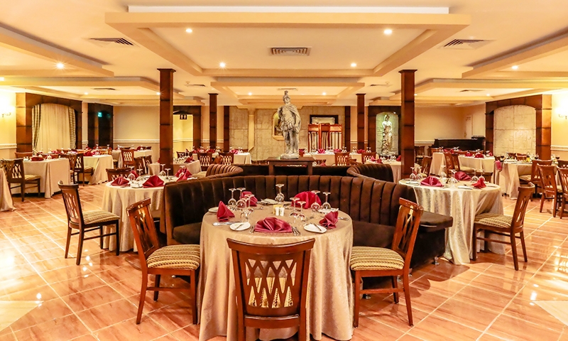 Ресторан в Sultan Gardens Resort