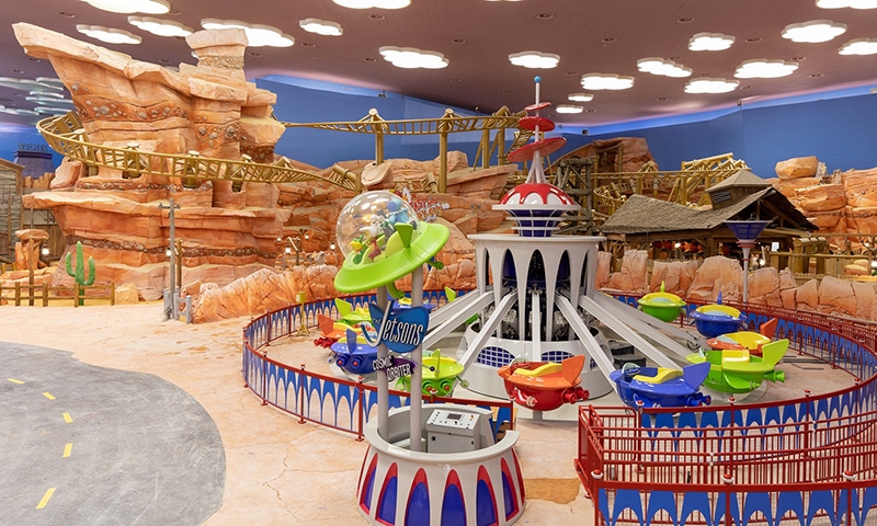 Warner Bros в Дубаи