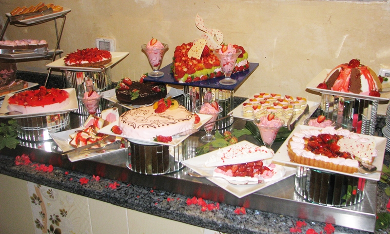 Десерт в отеле Albatros Palace Resort