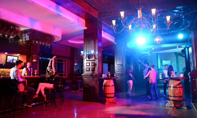 Ночной клуб в отеле Albatros Palace Resort