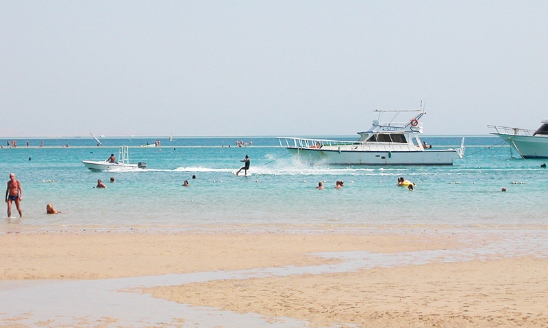 Водные виды спорта в Albatros White Beach Resort