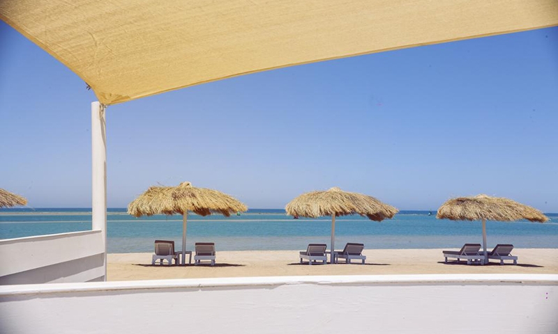 Пляж Ali Pasha Hotel