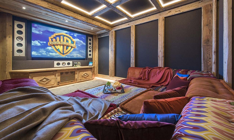 Кинотеатр в Chesa el Toula