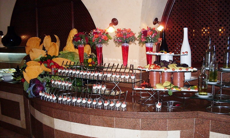 Ужин в отеле Jaz Makadina