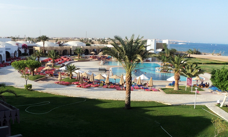 Территория отеля Mercure Hurghada