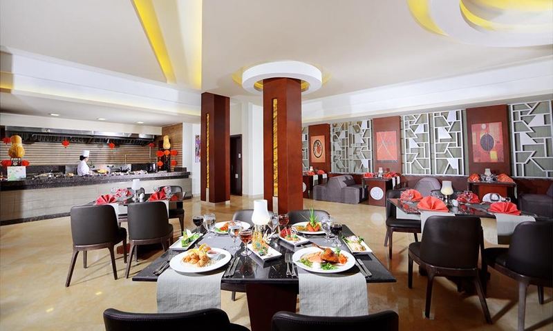 Ресторан в Pickalbatros Sea World