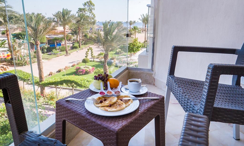 Завтрак в отеле Sea Gull Beach Resort