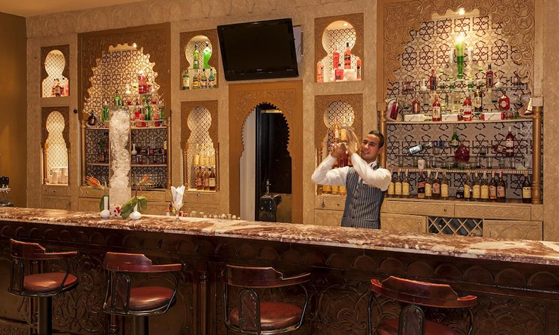 Бар в отеле Sentido Mamlouk Palace Resort