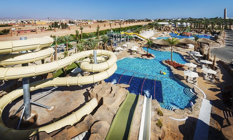 Территория отеля Sentido Reef Oasis Senses Resort