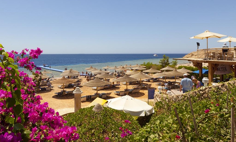Пляж отеля Sierra Sharm El Sheikh Hotel