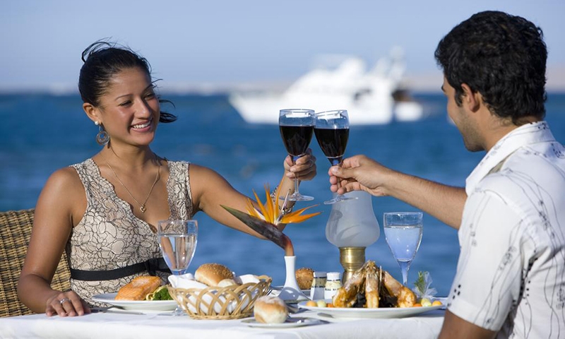 Завтрак в отеле Steigenberger Al Dau Beach