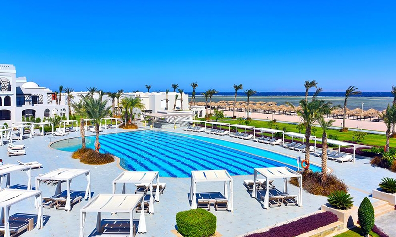 Пляж отеля Steigenberger Alcazar