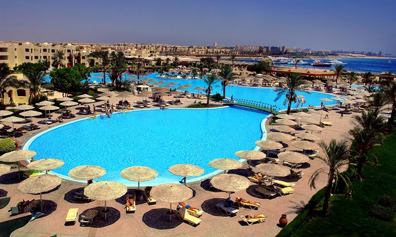 Бассейн в Tia Heights Makadi Bay