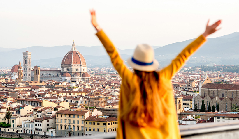 Турист во Флоренции – столице Тосканы