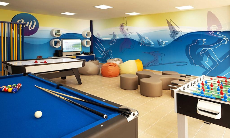 Комната отдыха в отеле Anantara The Palm Dubai Resort