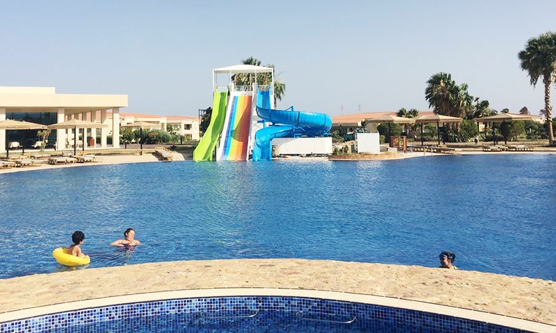 Водные горки в отеле Maritim Jolie Ville Royal Peninsula Hotel & Resort