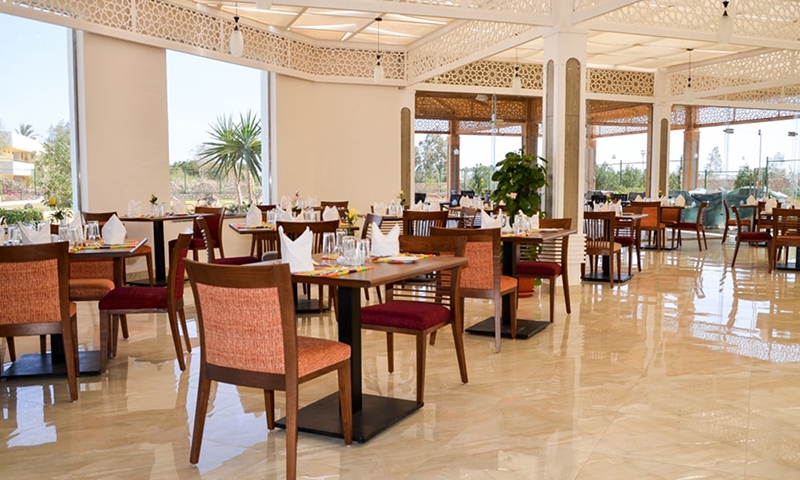 Ресторан в Old Vic Sharm