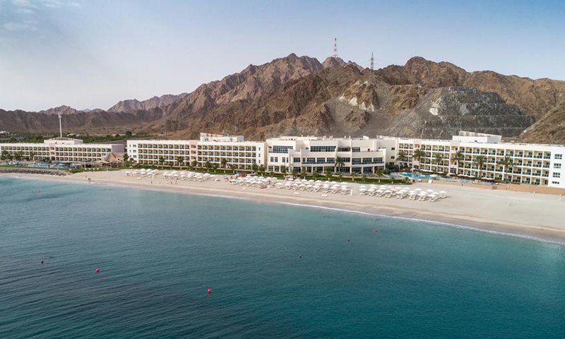 Пляж отеля Radisson Blu Resort Fujeirah 5*
