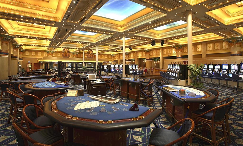 Казино в Royal Holiday Beach Resort