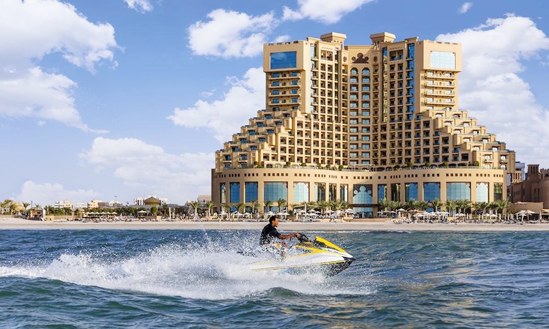 Водные развлечения в Fairmont Ajman 5*