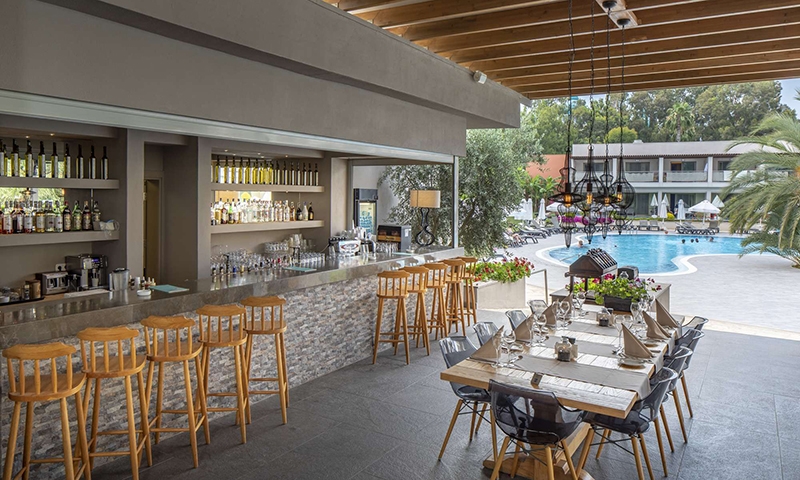 Бар в Barut Hemera