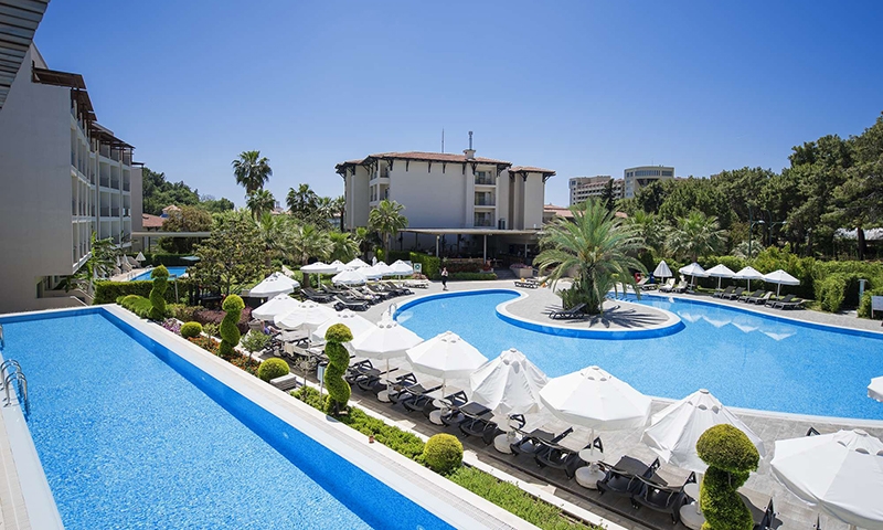 Бассейны Barut Hemera