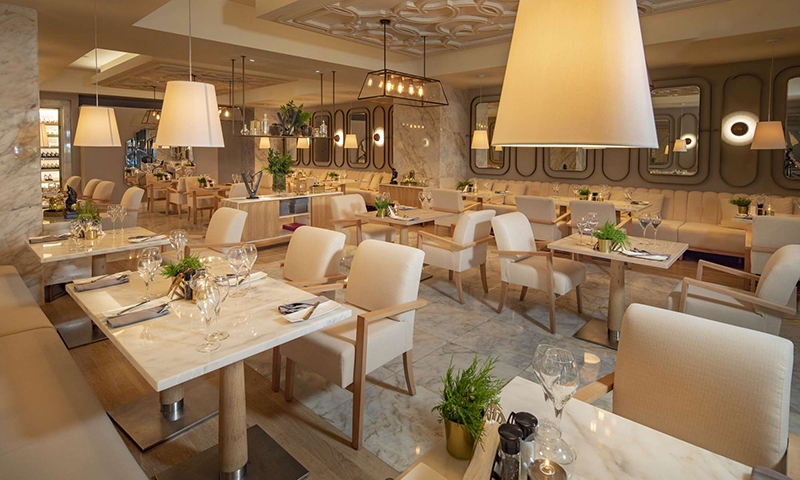 Ресторан в Barut Hemera