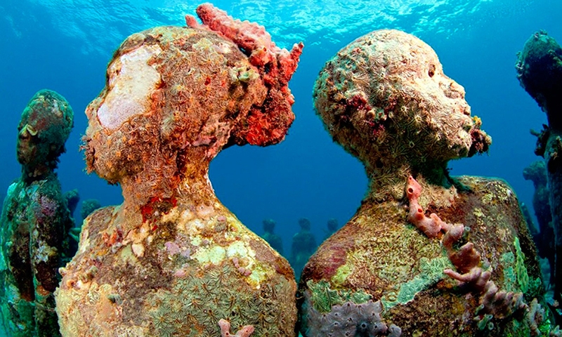 Музей подводных скульптур в Канкуне