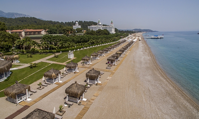 Пляж Amara Dolce Vita Luxury
