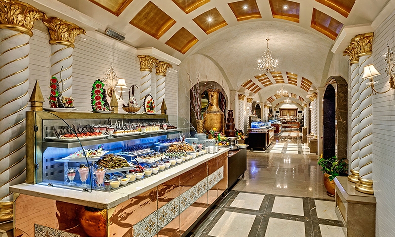 Ресторан в Amara Dolce Vita Luxury