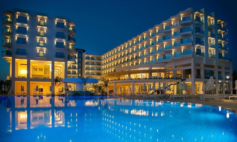 Nissiblu Beach Resort