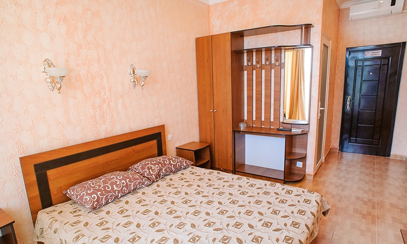 Номера в Факеле Затока