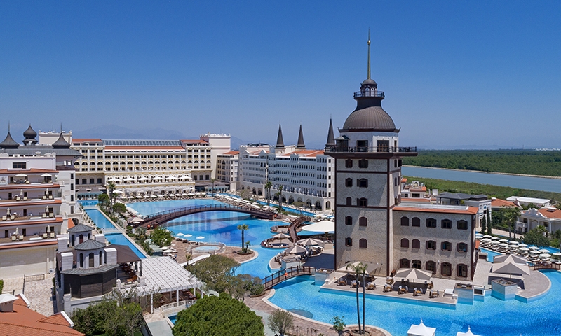 Мардан Палас