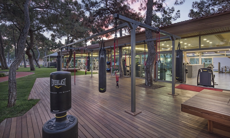 Rixos Sungate Open Air Fitness