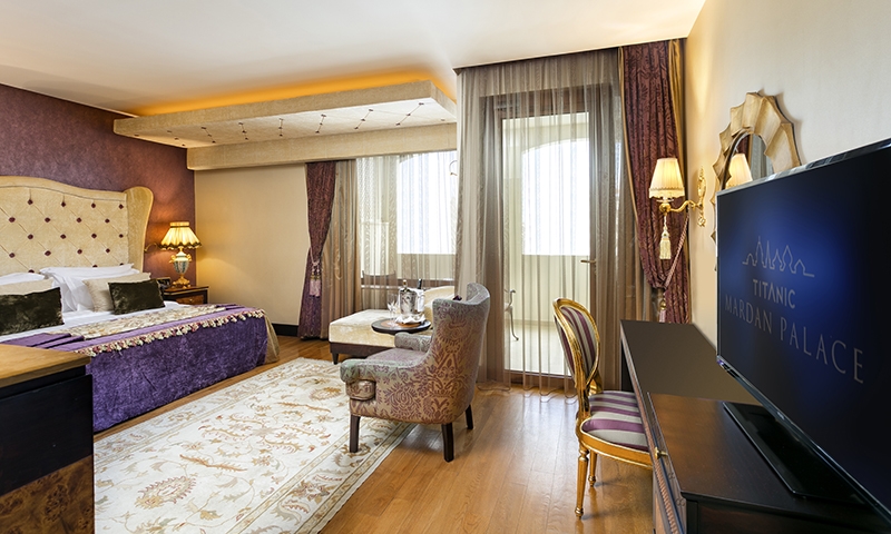 Titanic Mardan Palace Premium Room