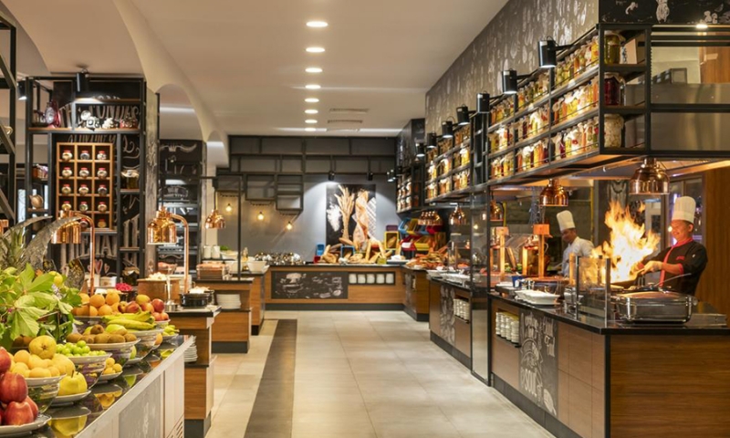 Ресторан в Rixos Premium Bodrum