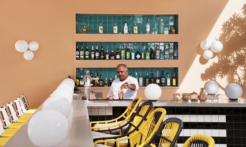 Бар SALT of Palmar