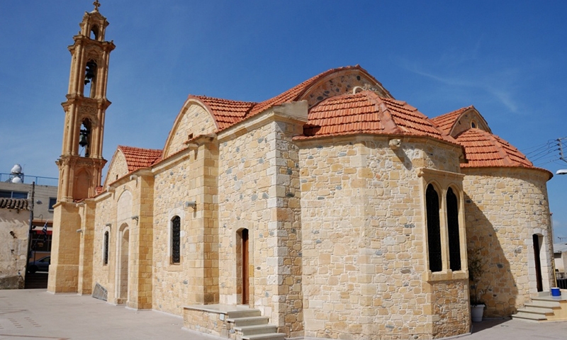 Церква Святого Кіпріана та Устіньї