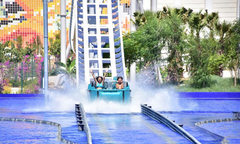 Аттракционы в The Land of Legends