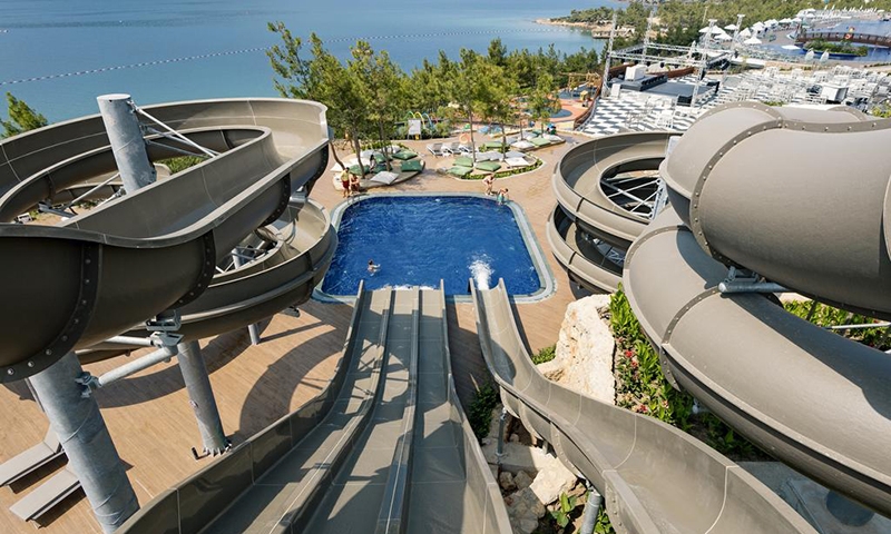 Titanic Deluxe Bodrum водные горки