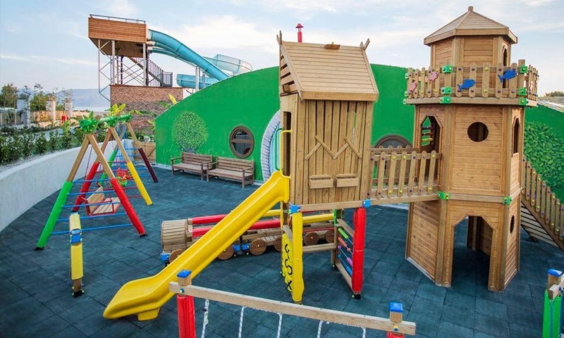 Детская площадка в Tui Sensatori Resort Fethiye by Barut Hotels