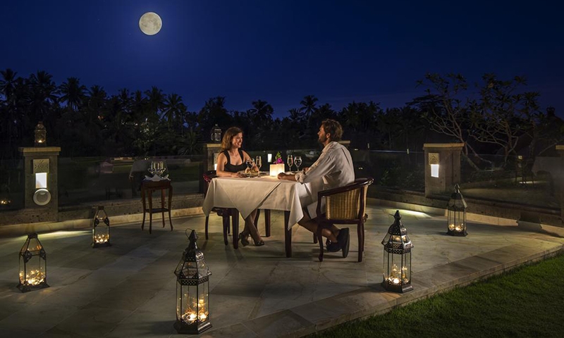 Романтический ужин в Viceroy