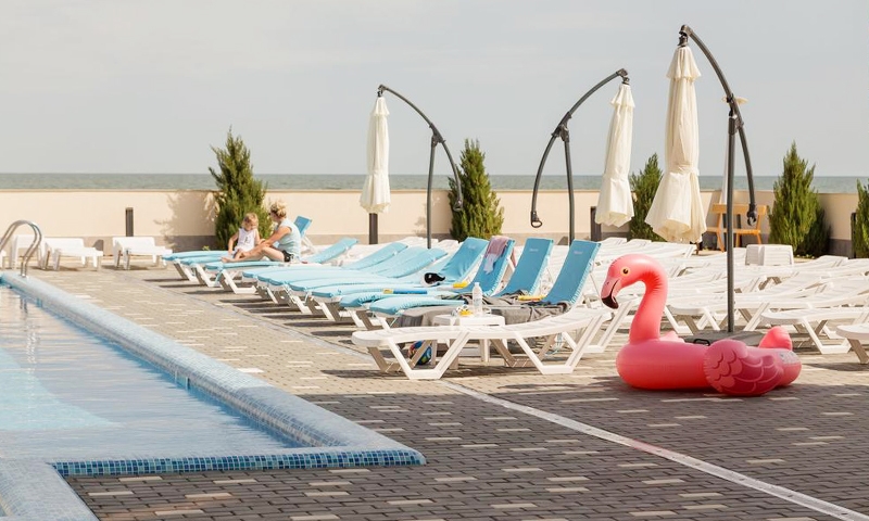 Бассейн Villa Reef