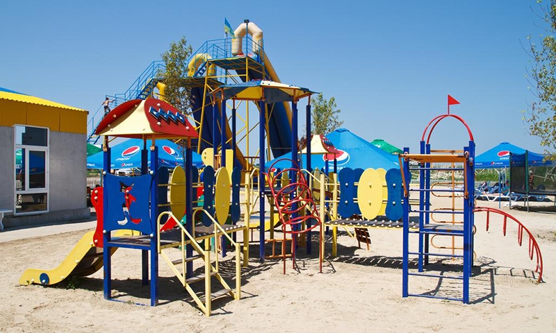 Детская площадка в Рута 3*