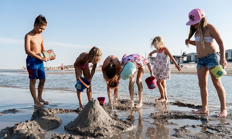 На Арабатку с детьми